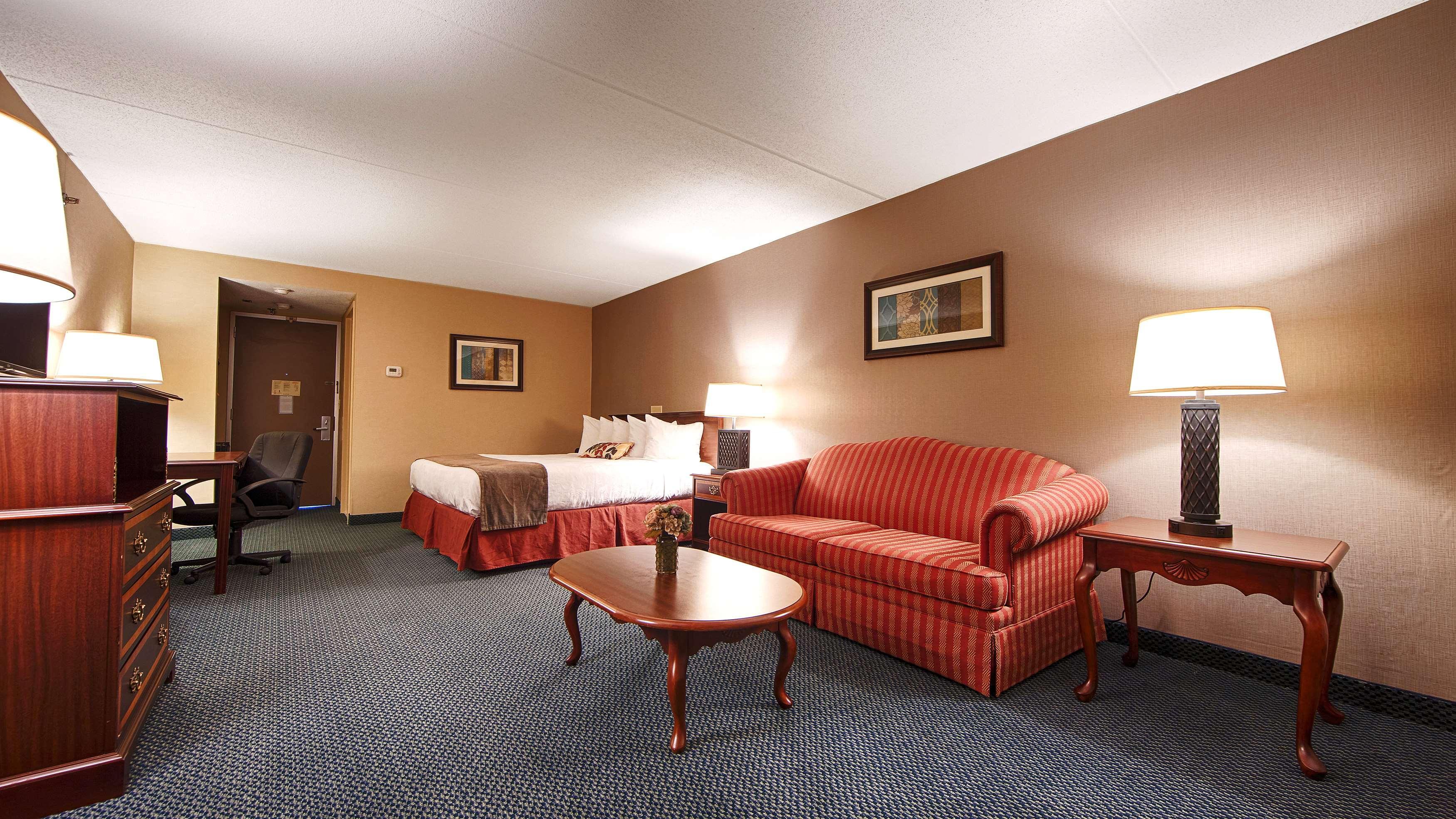 Best Western Plus Chelmsford Inn Экстерьер фото