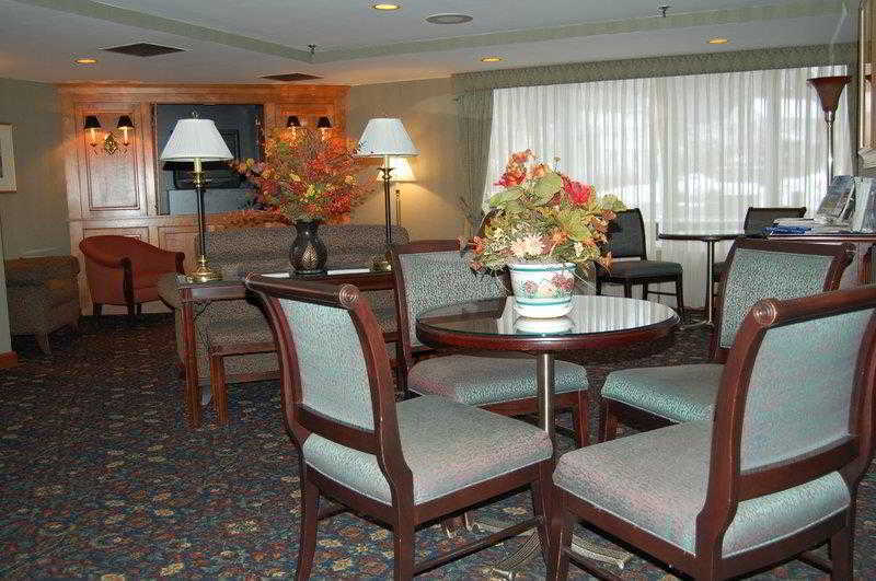 Best Western Plus Chelmsford Inn Экстерьер фото